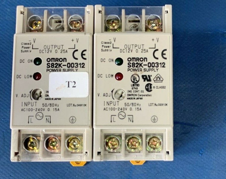 OMRON S82K-00312 POWER SUPPLY DC12V 0.25 LOT OF 2