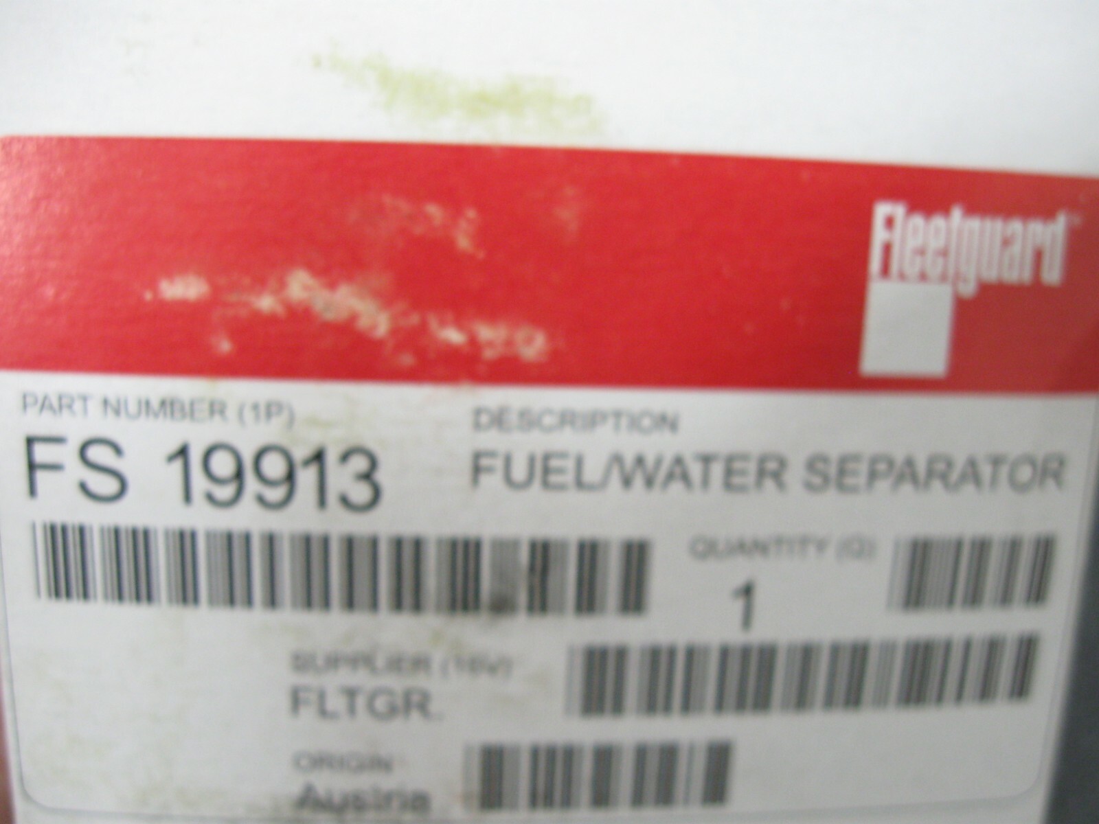 NEW FLEETGUARD FUEL/WATER SEPARATOR FILTER (PN FS19913)
