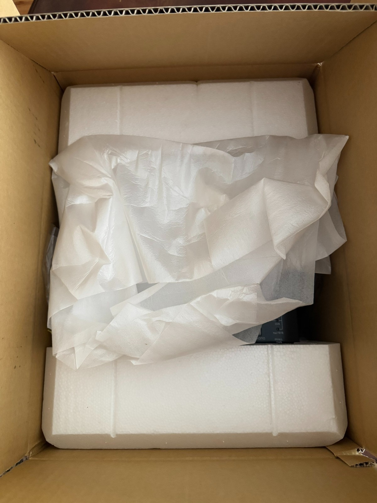 Denon DN-X600 Mixer – Open Box