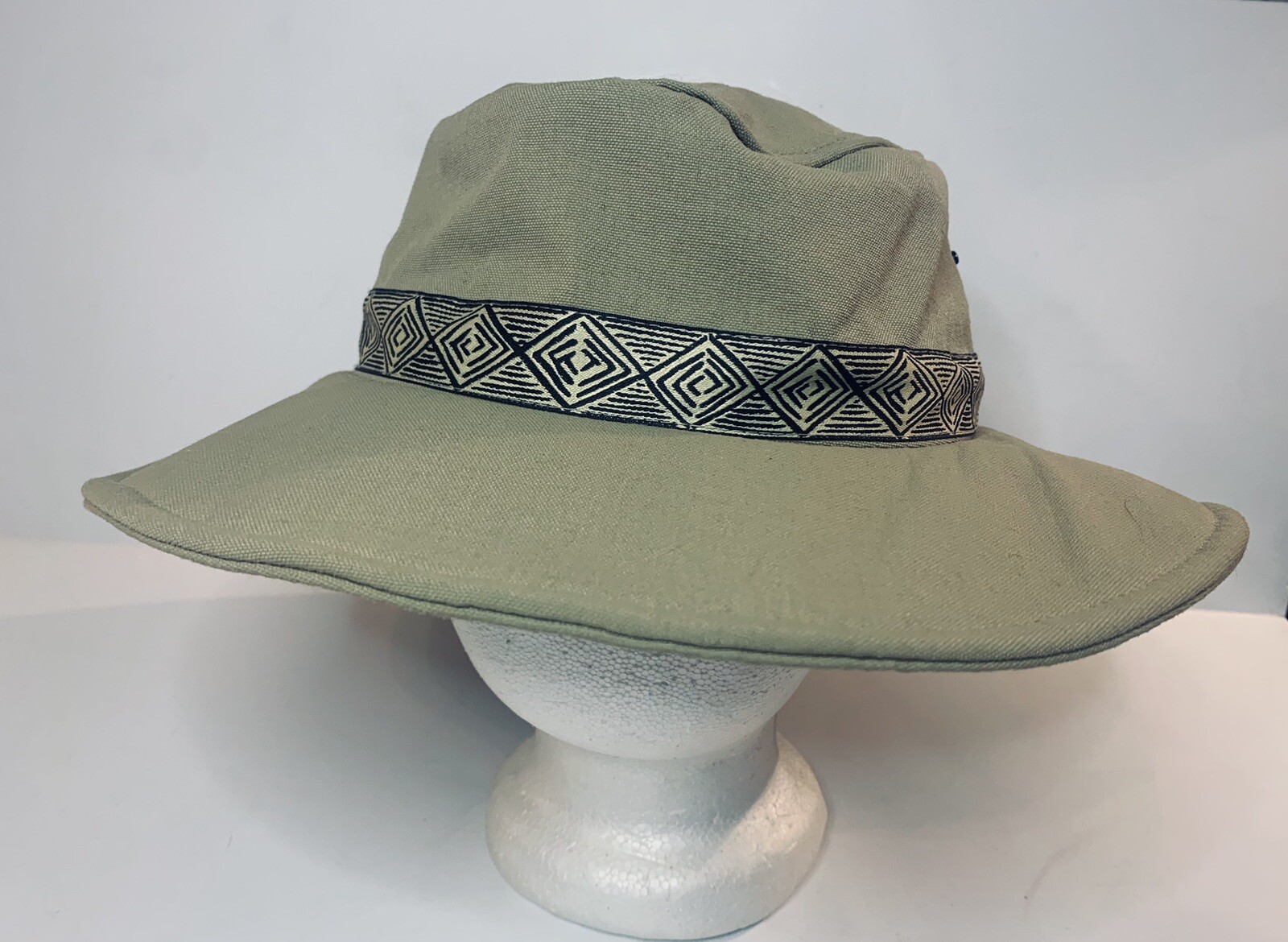Outdoor Research Wombat  Sun Hat Khaki/Tan Size M Medium