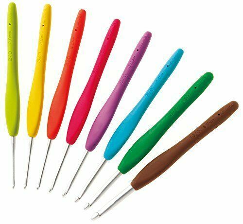 Amure 43-321 Clover Crochet needle hooks set 8 pcs