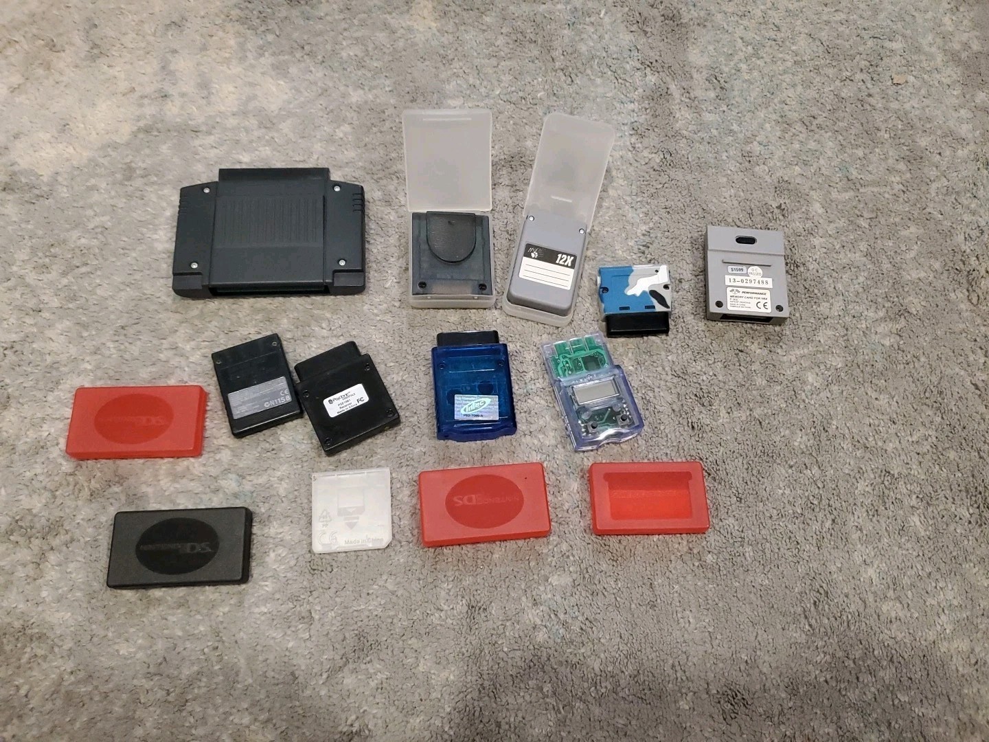 Playstation N64 Memory Card Game Shark Lot With Ds Game Holders UNTESTED