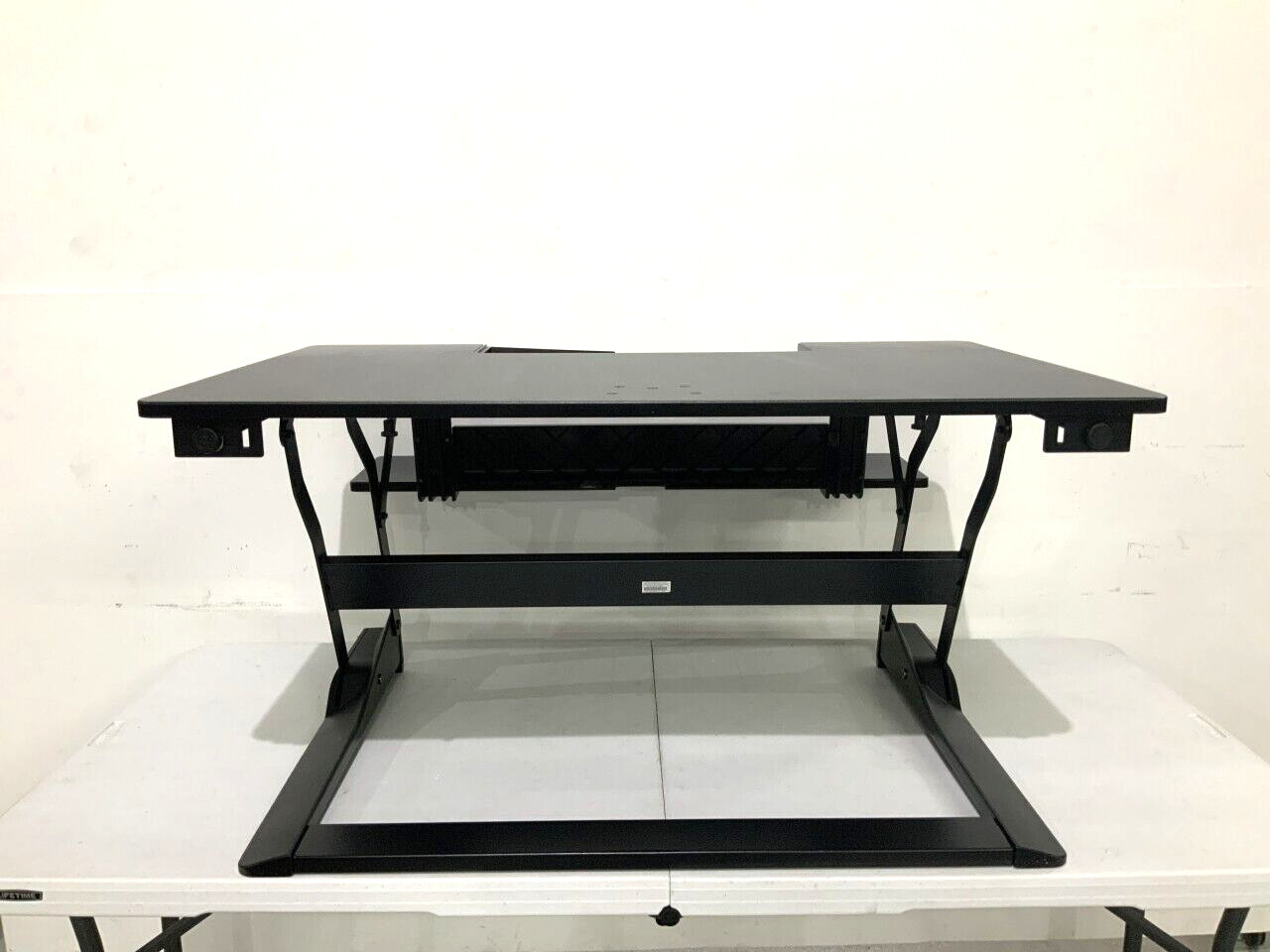 Ergotron WorkFit-TLE Sit-Stand Adjustable Workstation (33-444-921) - Black ✅❤️️✅