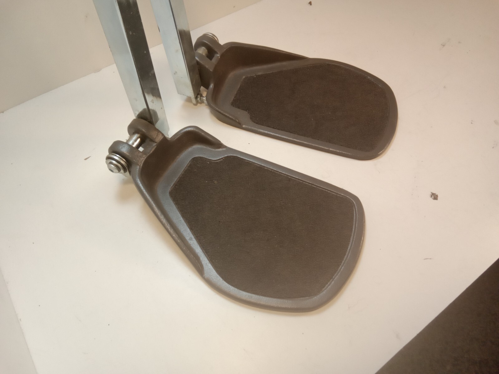 Permobil C 500 3G Standing Wheelchair Foot Plates, Small Set of 2 M10