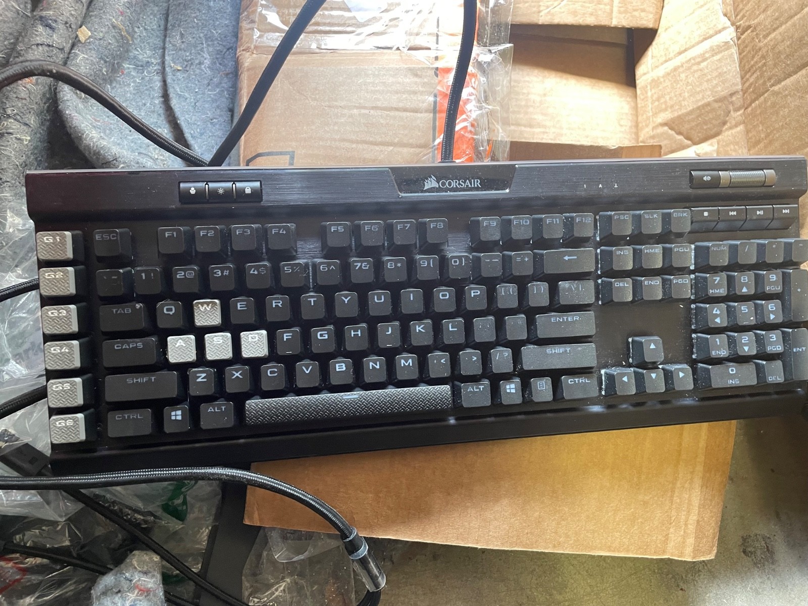 CORSAIR K70 MAX RGB Mechanical Gaming Keyboard -