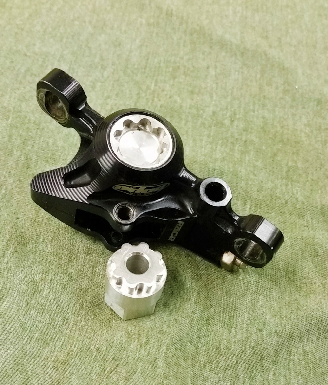 Hope Brake Piston Bore Cap Tool- Mono Large M4, X2 both E4/V4, Caliper caps