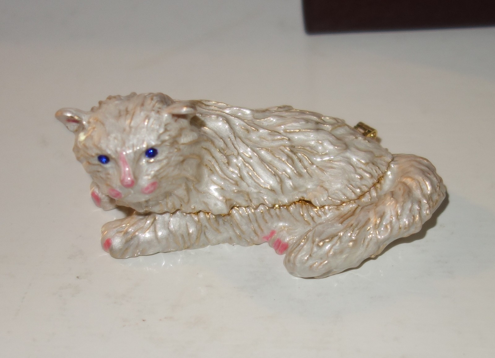 Taylor Avedon Collectible trinket box cat authentic new +box $140