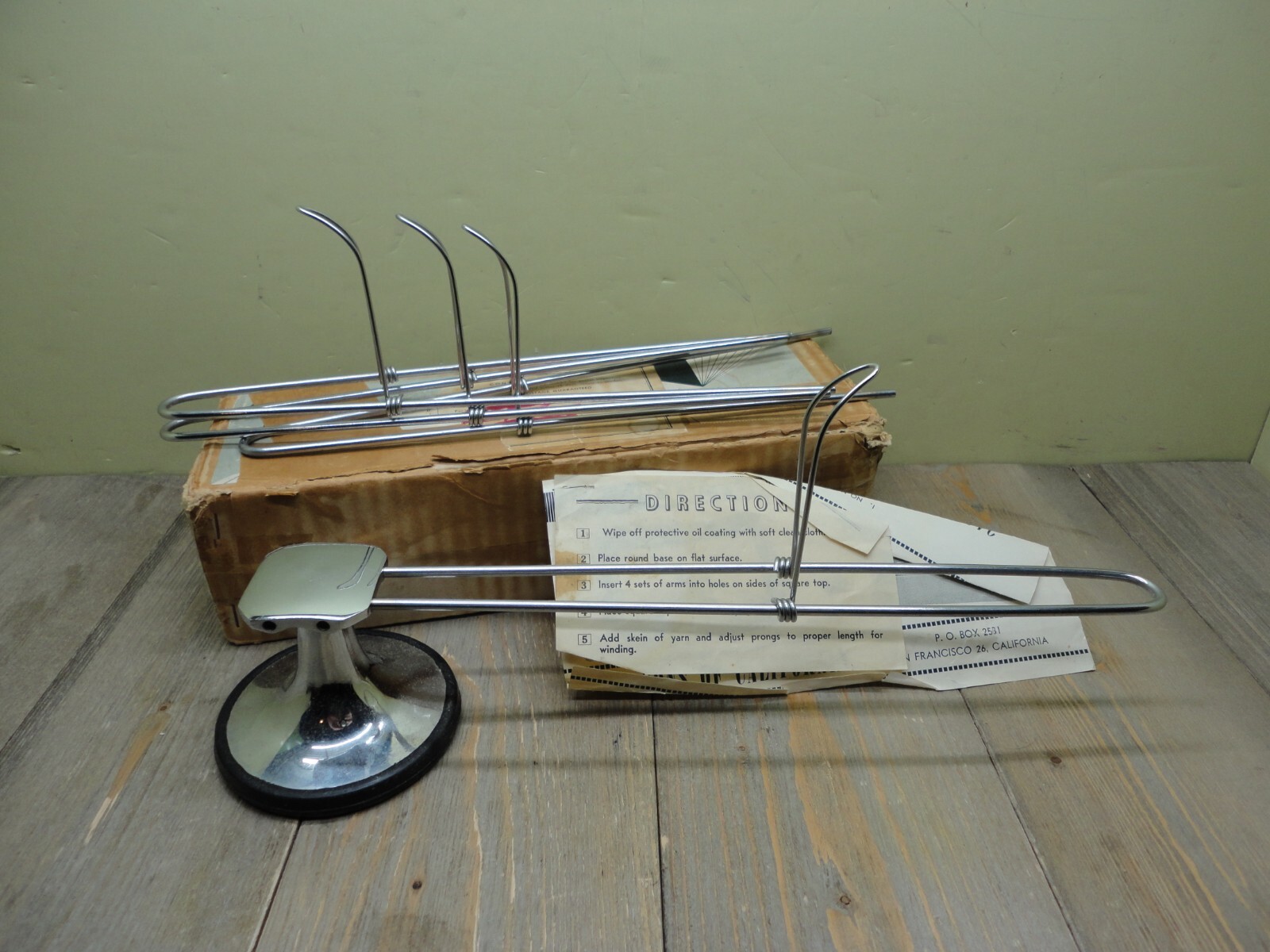 Rotating Yarn Holder Vintage Gibsons Of California Cultural-Reeler Like Swifter