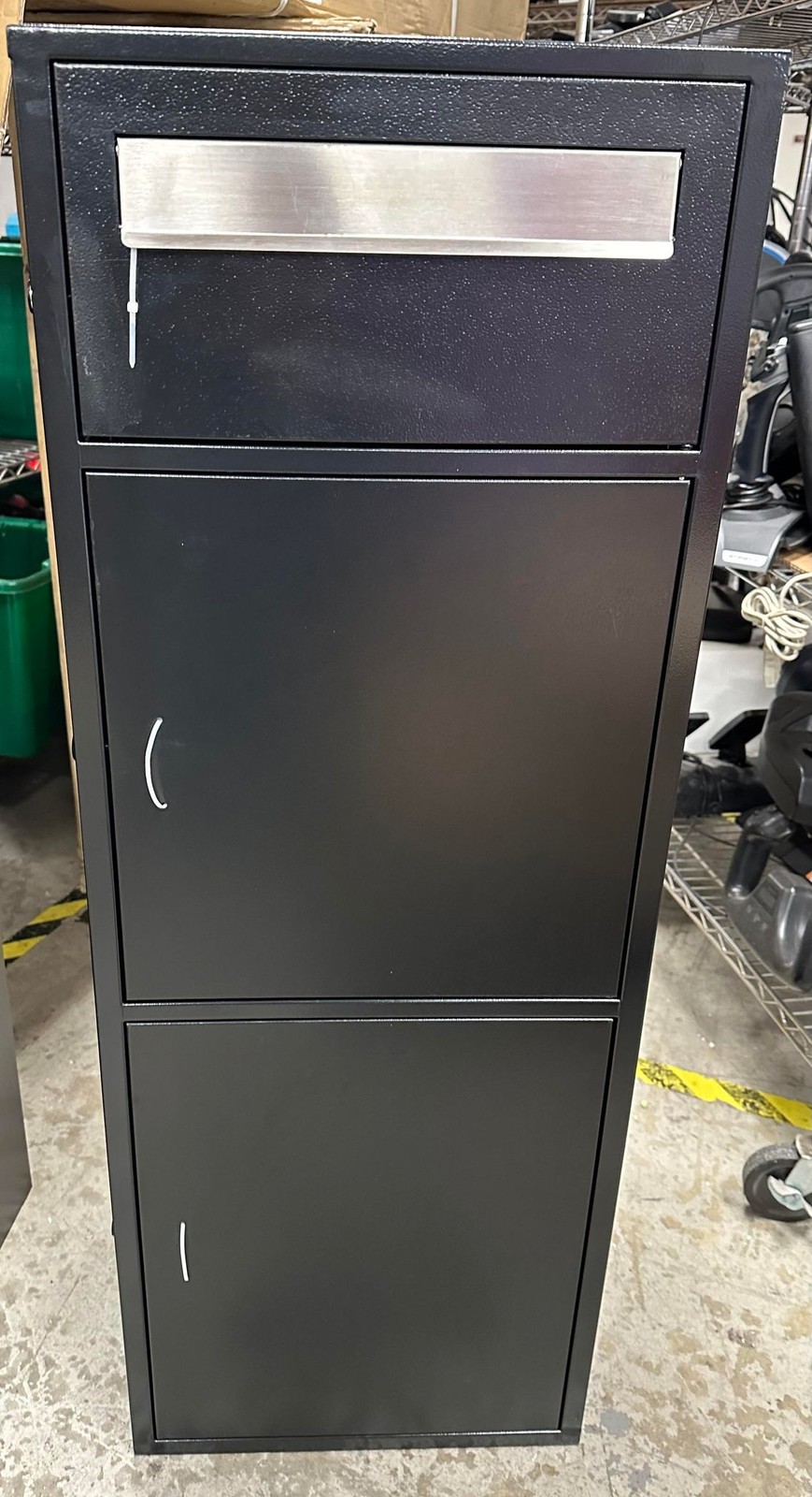 Large Steel Freestanding Floor Parcel Package Drop With Locking Letterbox