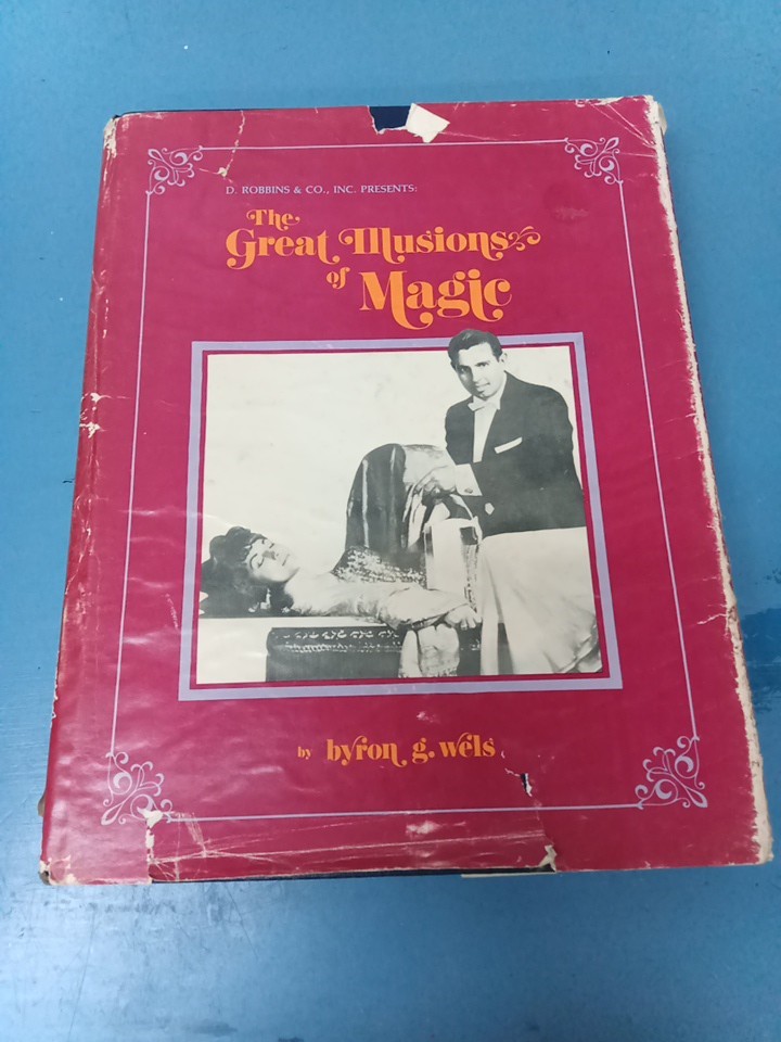 The Great Illusions of Magic 1977 Book (LL)