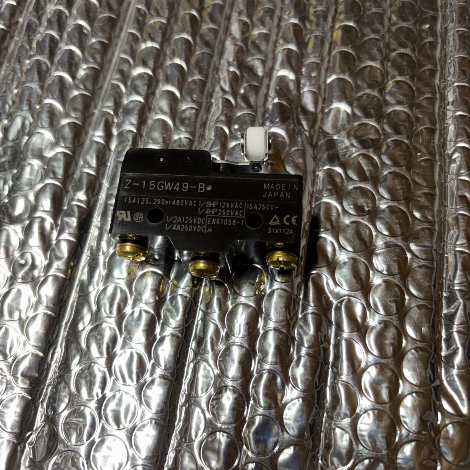 2PCS Z-15GW49-B NOS (a13)