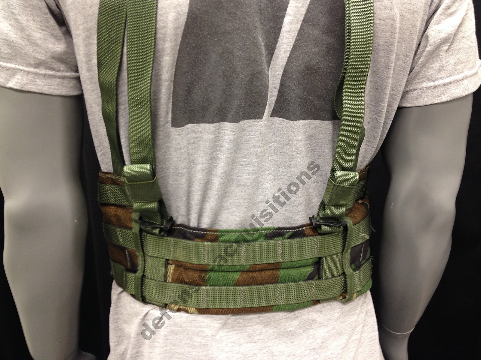 NEW US MILITARY WOODLAND CAMO FIGHTING LOAD CARRIER FLC TACTICAL VEST MOLLE II
