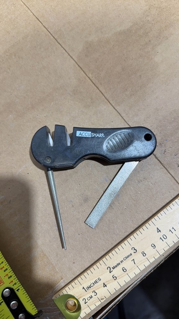 AccuSharp 4-in-1 Knife and Tool Sharpener