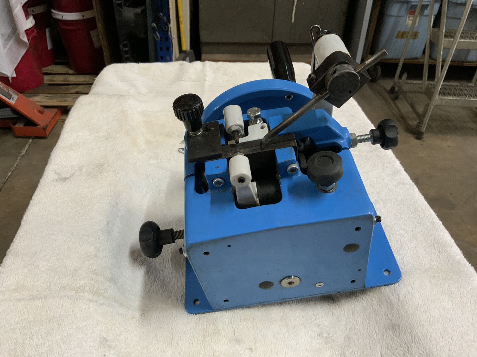 MOONS / OSAMA SEMI AUTO BANDSAW TOOTH SETTER UP TO 2” WIDE 1/16” TO 1” PITCH NEW