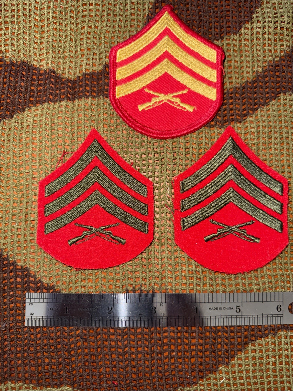 USMC Sergeant Alpha Coat Chevrons Green  on Red FEMALE Pair With Bonus Patch