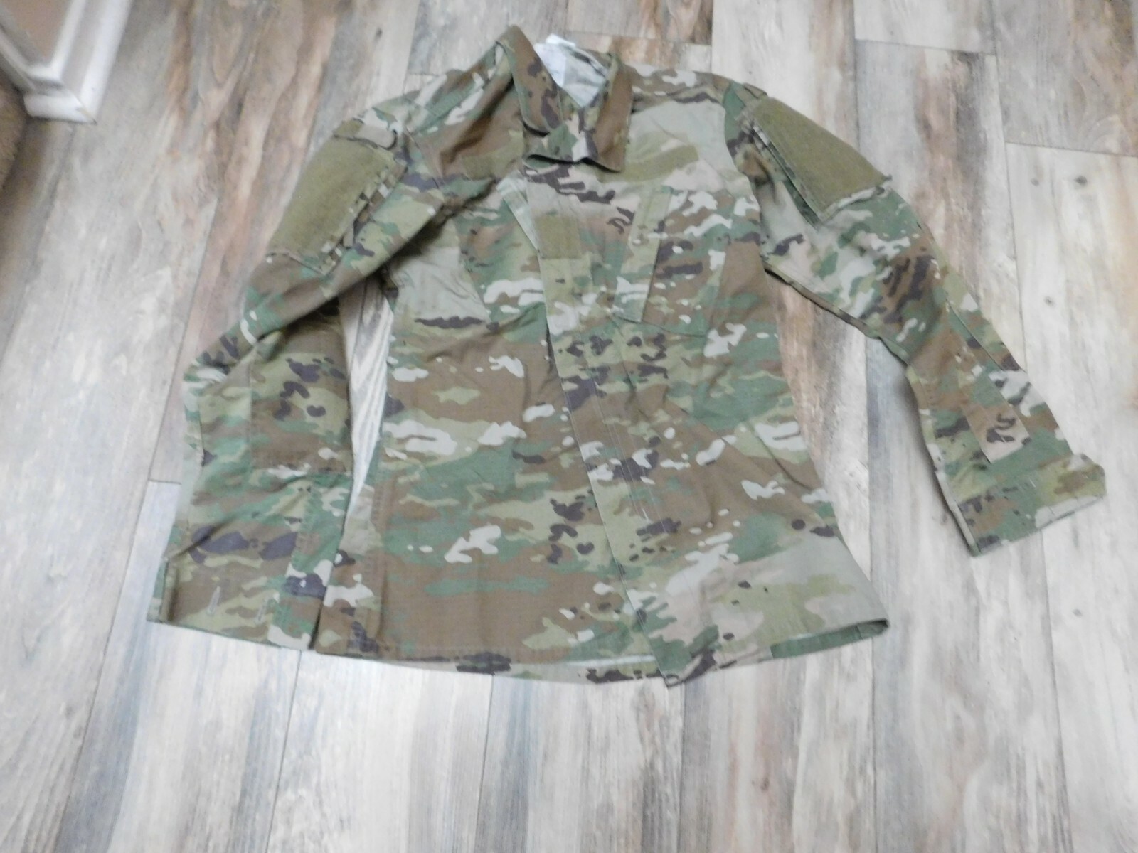 US ARMY OCP COAT SZ SMALL - LONG