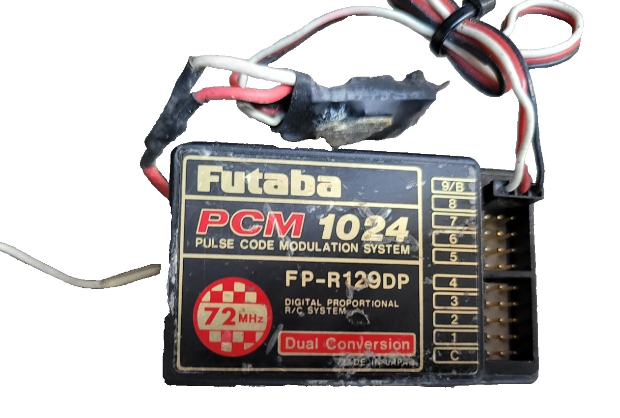 3X FUTABA PCM 1024 PULSE CODE MODULATION SYSTEM FP-R129DP 72MHZ