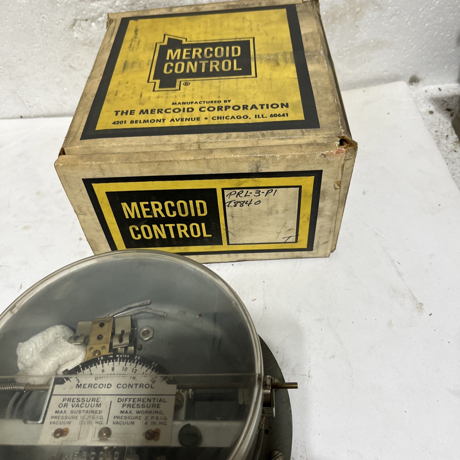 MERCOID PRL 3-P1 PRESSURE CONTROL SEE PICS MISSING PART