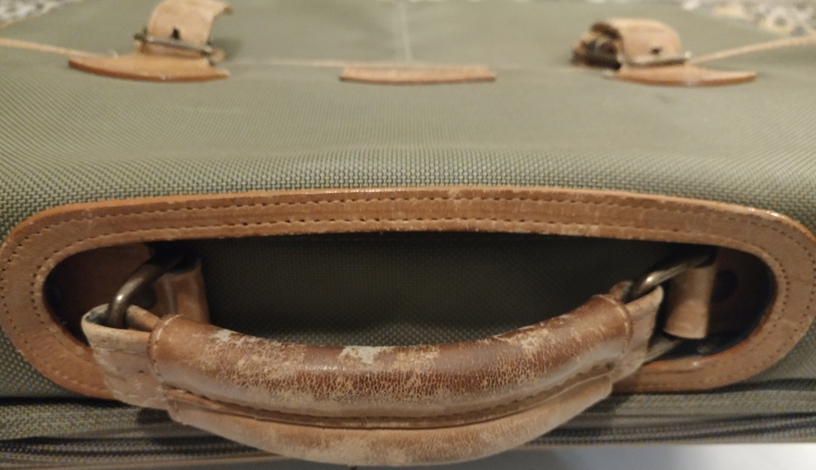 Pacific Design Rustic Look Laptop Bag (Canvas Green Look)
