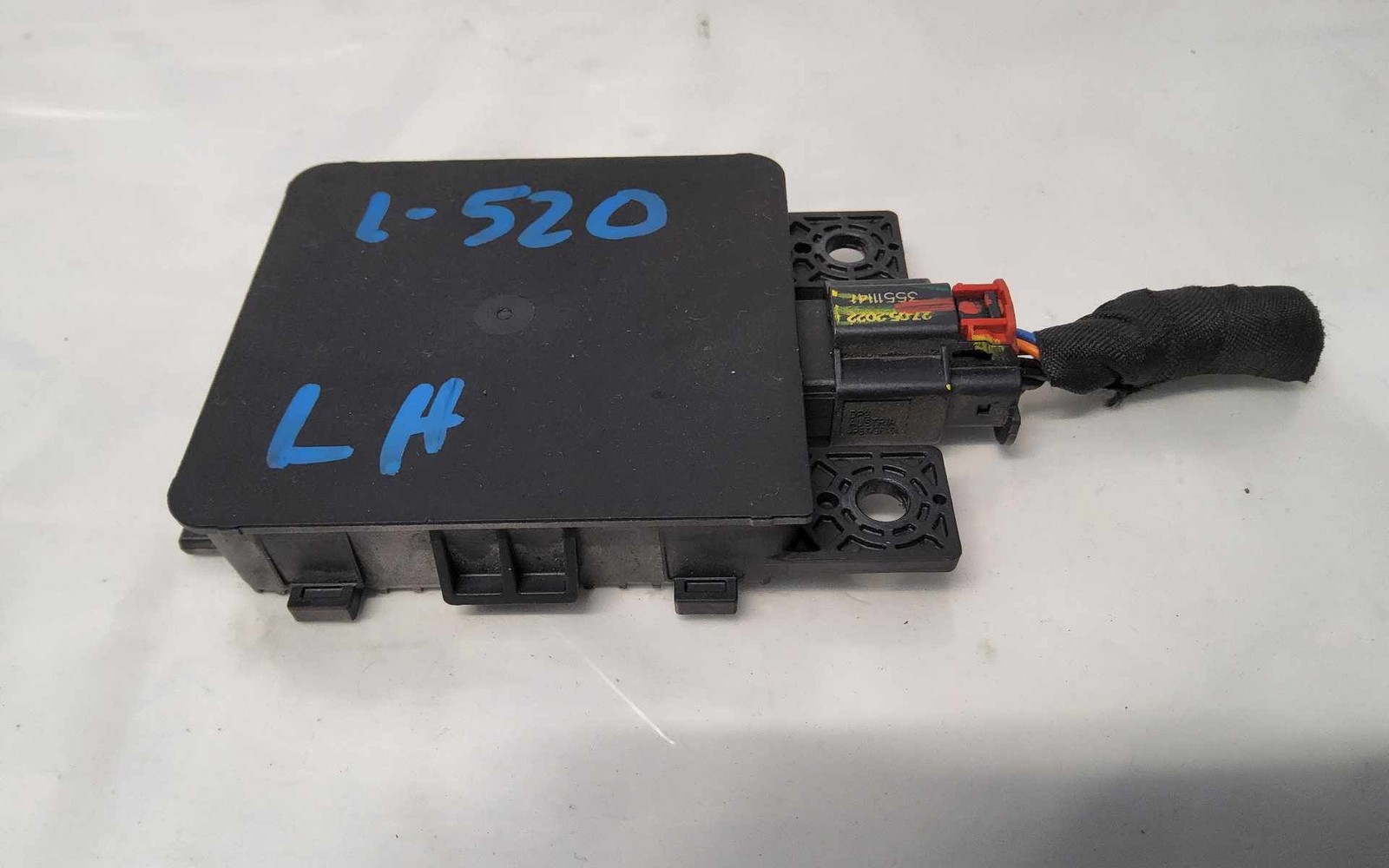 Blind Spot LH VINFAST VF8 23 ID NGG01RS53