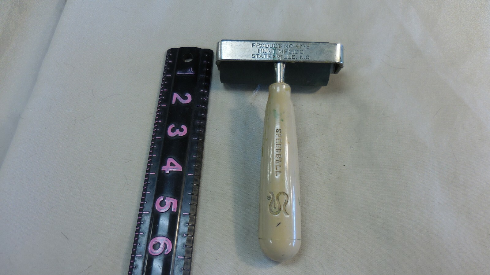 VINTAGE SPEEDBALL ROLLER NO. 4173 HUNT MFG CO. STATESVILLE,N. C.