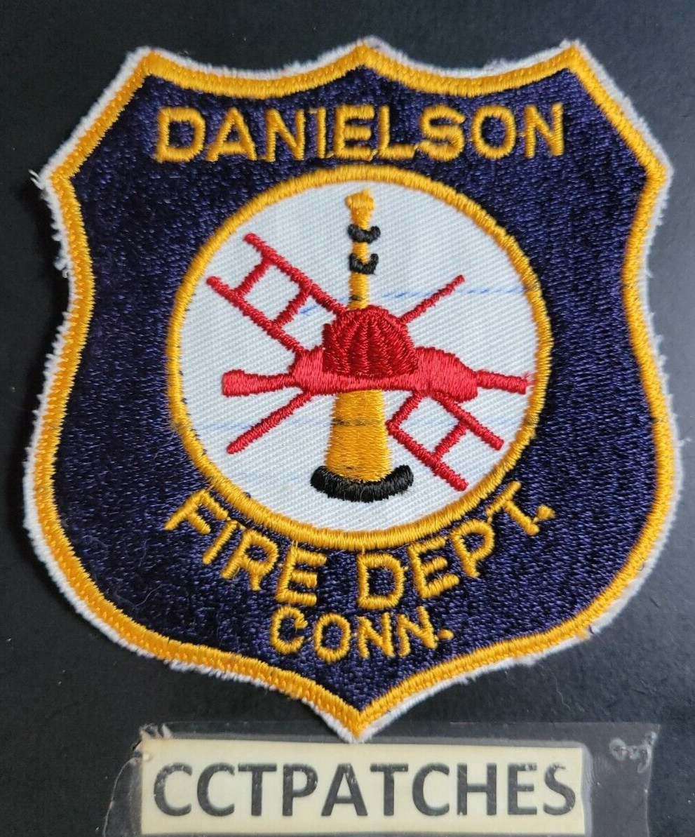 DANIELSON, CONNECTICUT FIRE DEPARTMENT PATCH CT