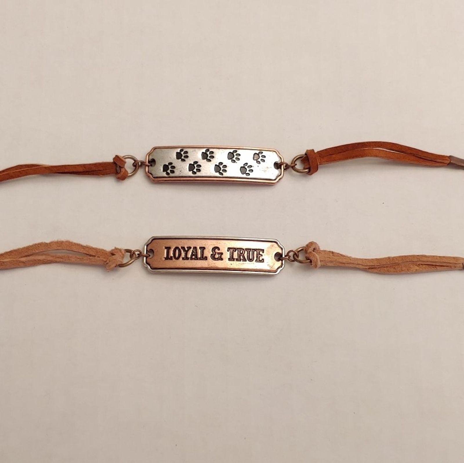 Bracelets Loyal & True