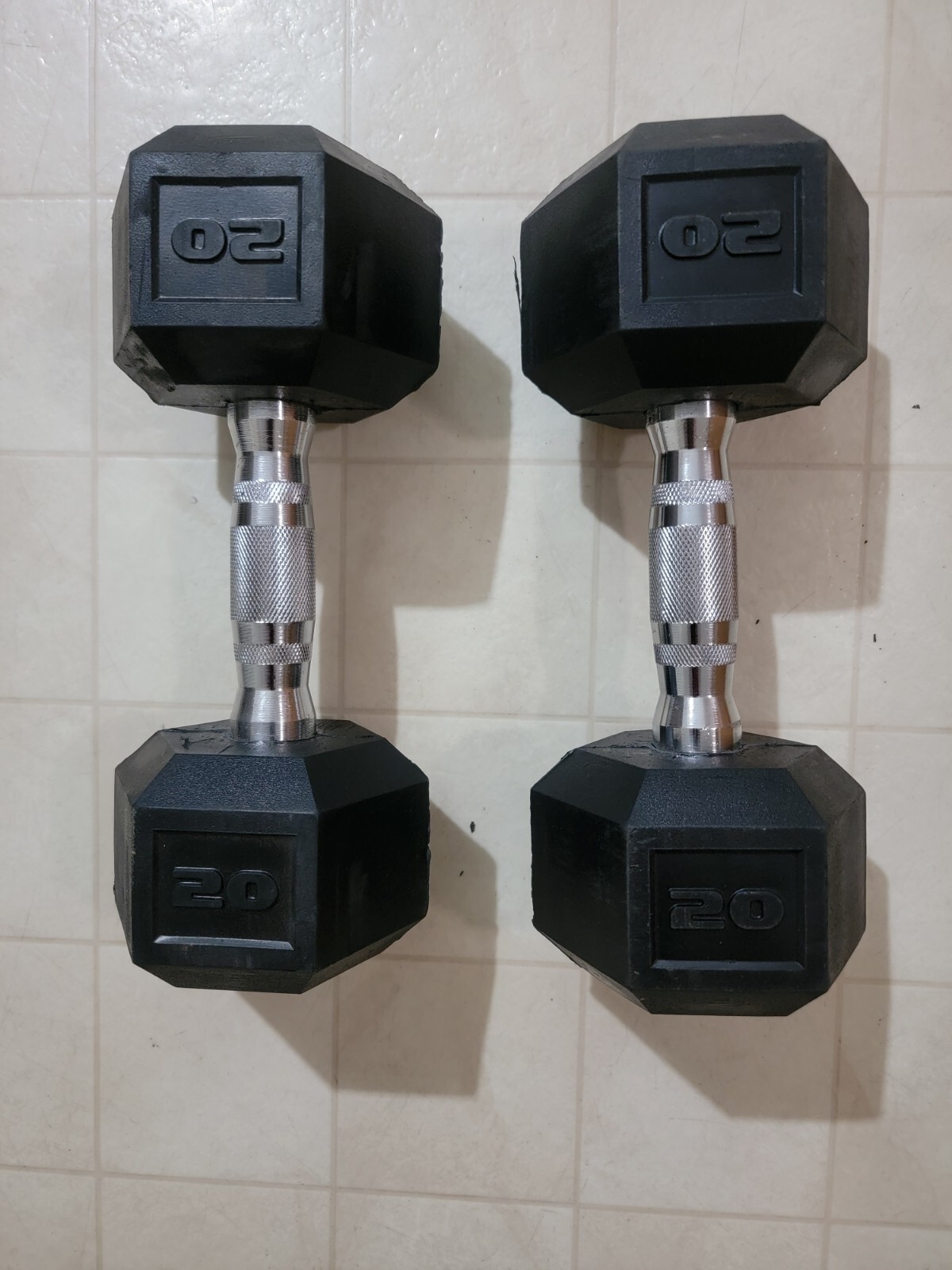 Barbell Rubber-Coated Hex 20lb Dumbbells, Set of 2