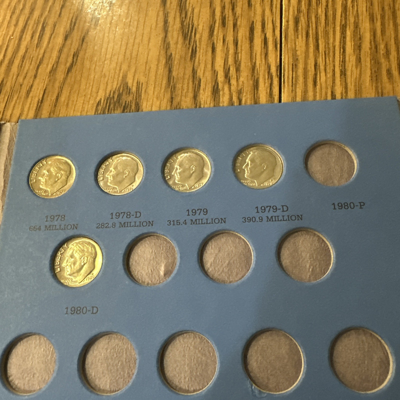 1977 ~ 1980 Silver Roosevelt Dimes ~ 7 Coins Plus Coin Folder