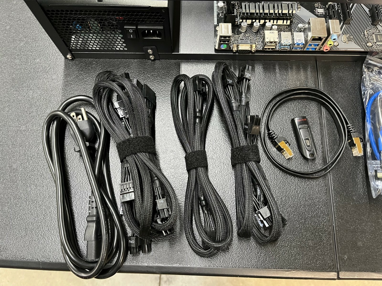 Mining Rig Kit (Plug+Play) 6 GPU slots, 1350W, CPU, ETH BTC Bitcoin Miner NO GPU