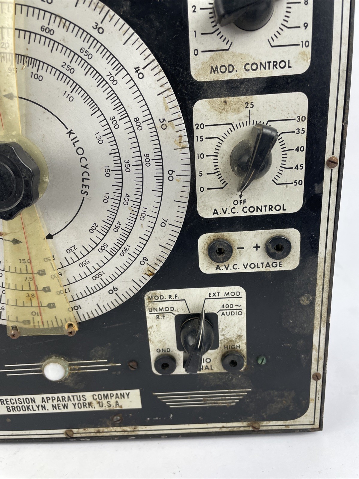 Precision Signal Marking Generator Series E-200-C - Precision Apparatus Co. USA