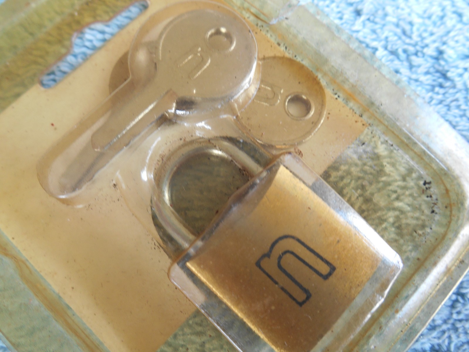NEW! Vintage NUWAY SOLID BRASS MINI PADLOCK #1220C WITH 3 KEYS.