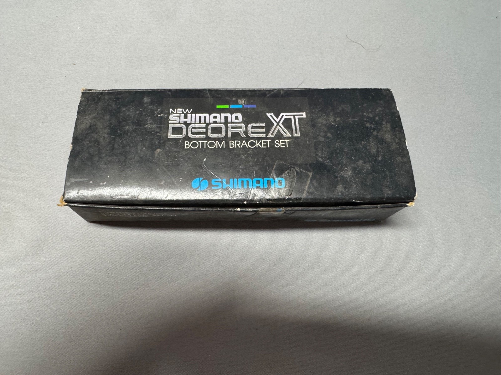 Old School Shimano Deore XT Bottom Bracket Set 68x122mm