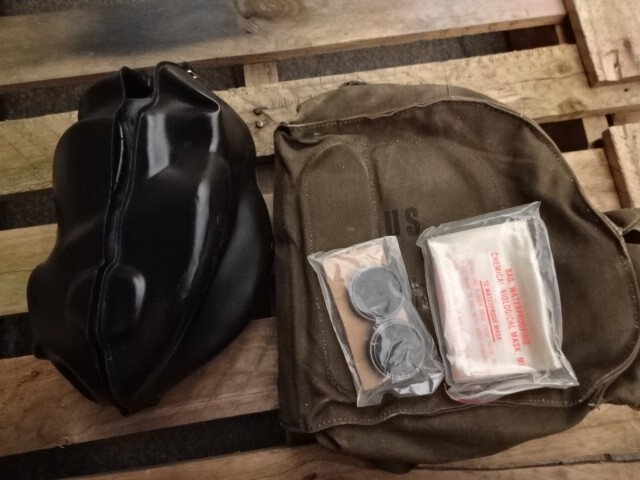 Vintage Military M17A2 Mask Only  MASK SMALL
