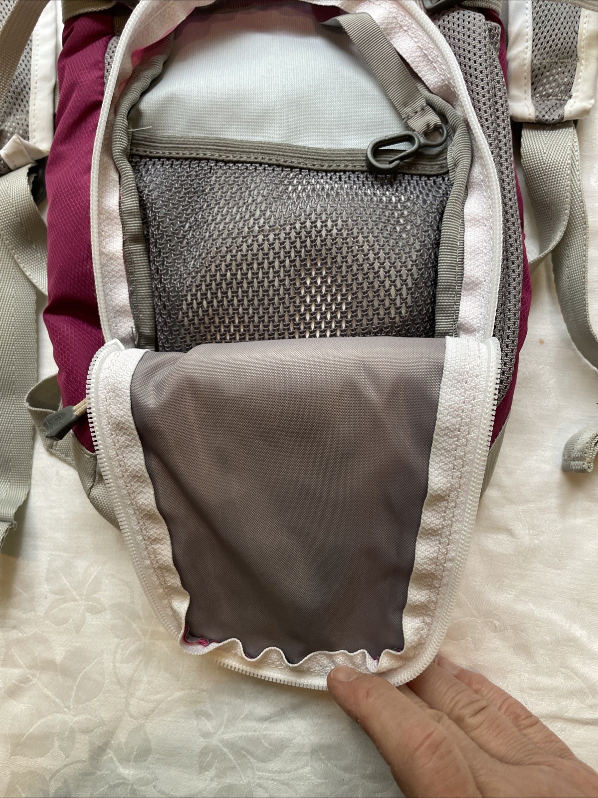 CAMELBAK Mini Mule M.U.L.E. Megenta Hydration Backpack With Bladder 1.5L Hiking