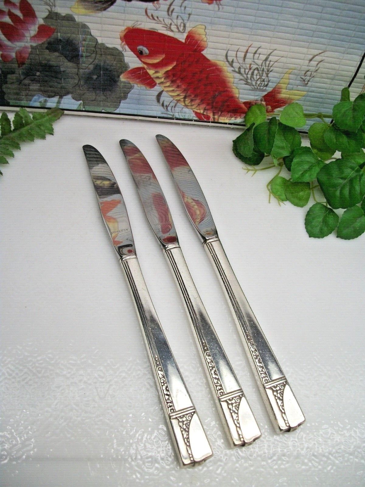 3  Oneida  Nobility Plate   CAPRICE   Silverplate  Luncheon Grille Knives   1937