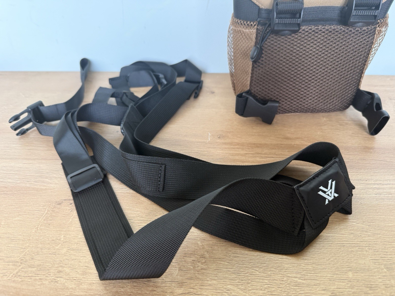 Vortex Tan Glasspack Harness Case Binocular Carry Case W/Harness & Neck Strap