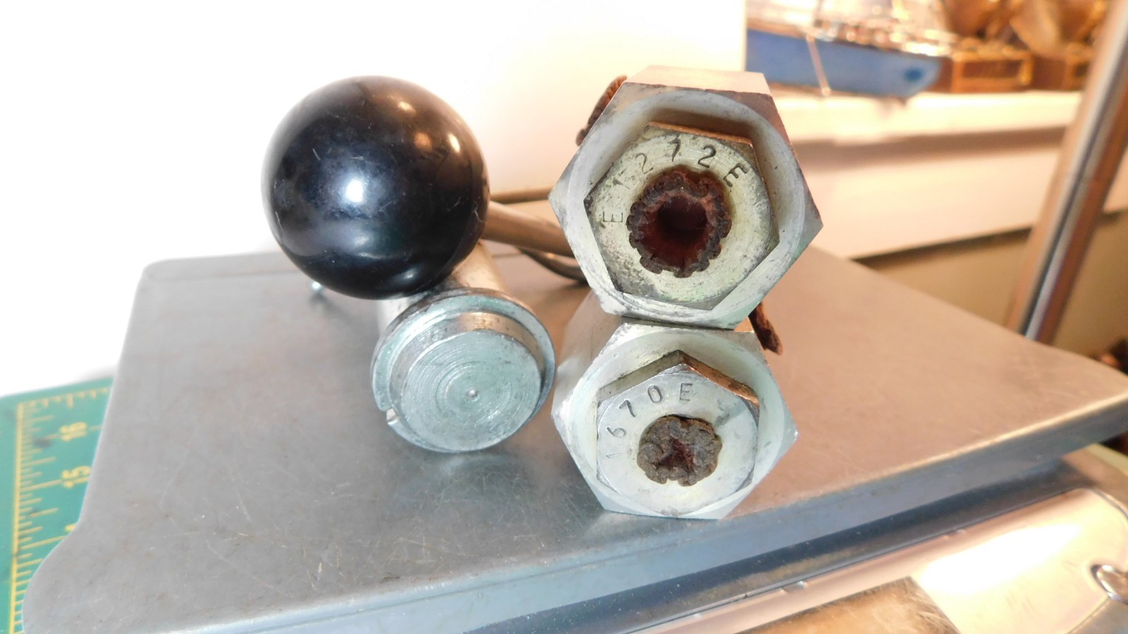 E1212E/1670E #223 Fluid Control Valves, Controller Knob Handle &1x3"Pin