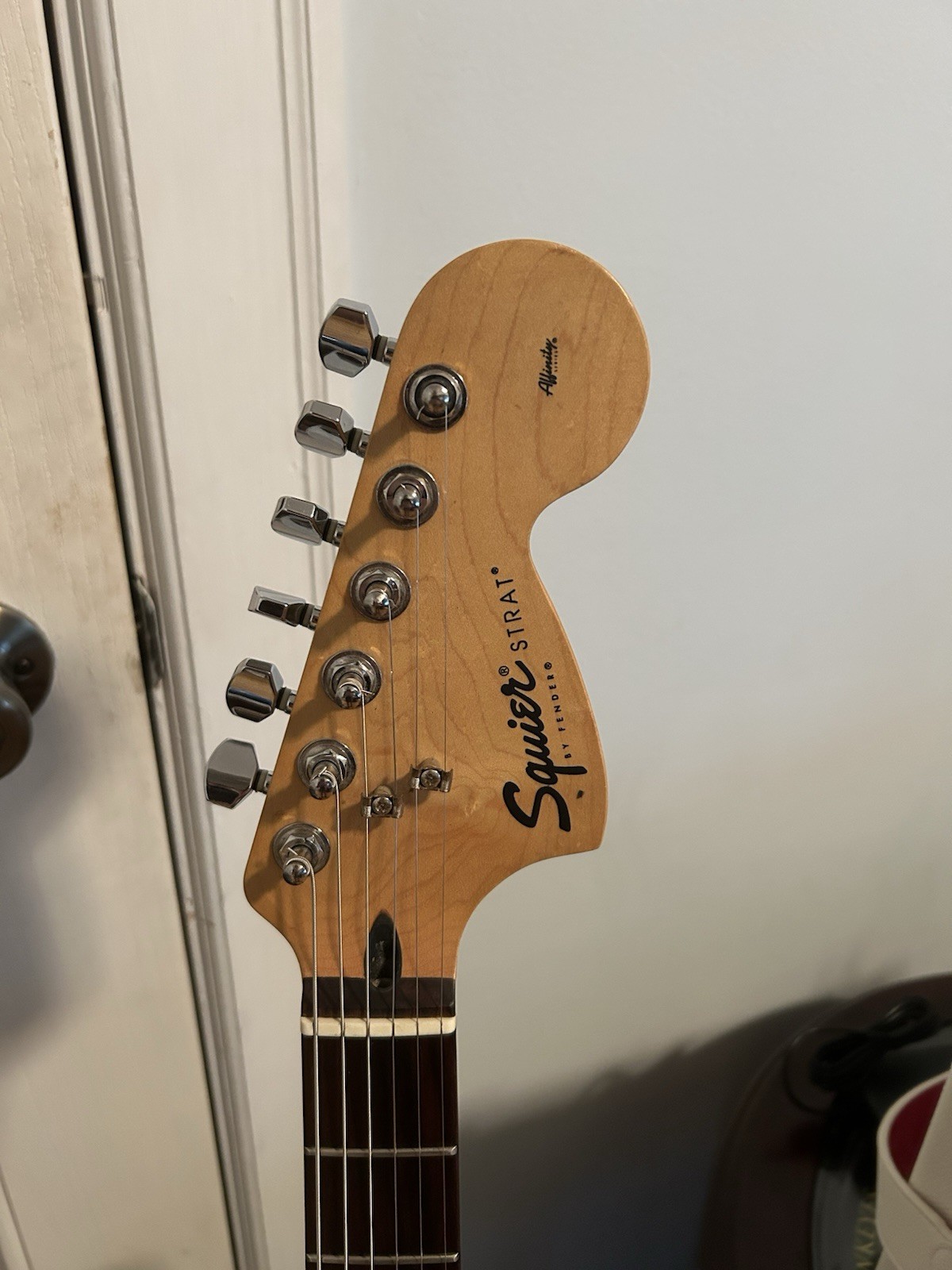2001 Squier Affinity Stratocaster w/ Strap & Cable