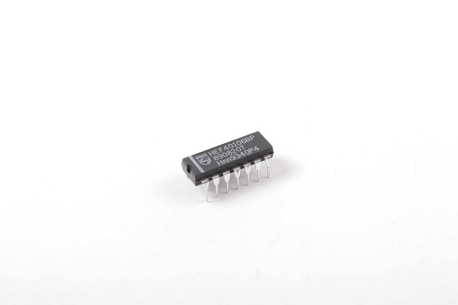 HEX inverter Schmitt trigger HEF40106BP #80653