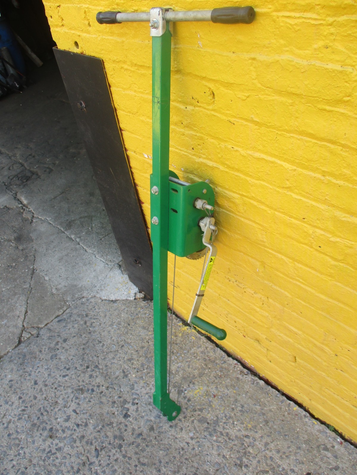 GREENLEE 766 MANUAL PULLER / TUGGER 1500 LBS DEMO MODEL NEW