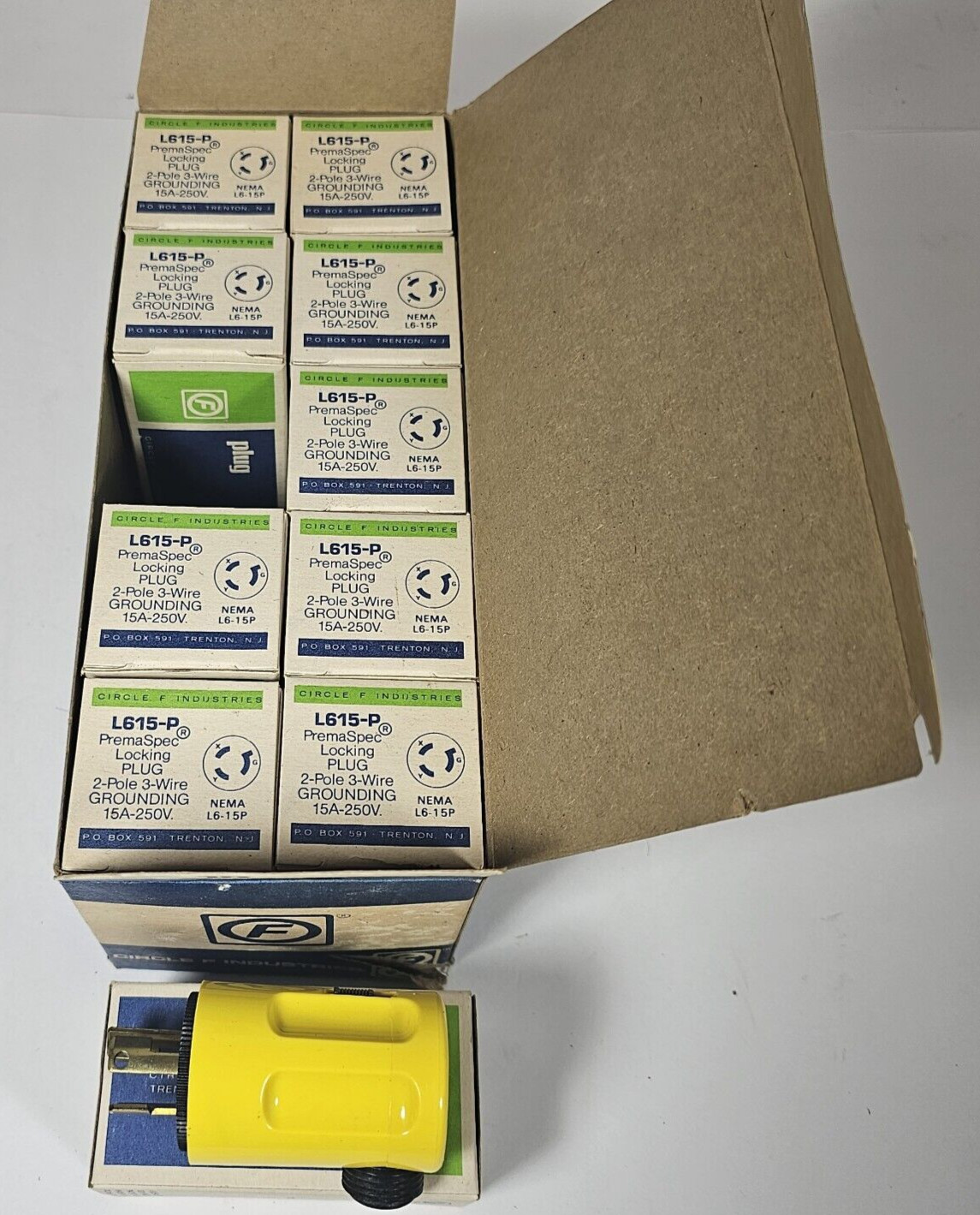 Circle F Industries L615-P Male Plug 15 Amp 250 Volt 2 Pole 3 Wire Lot of 10 NEW