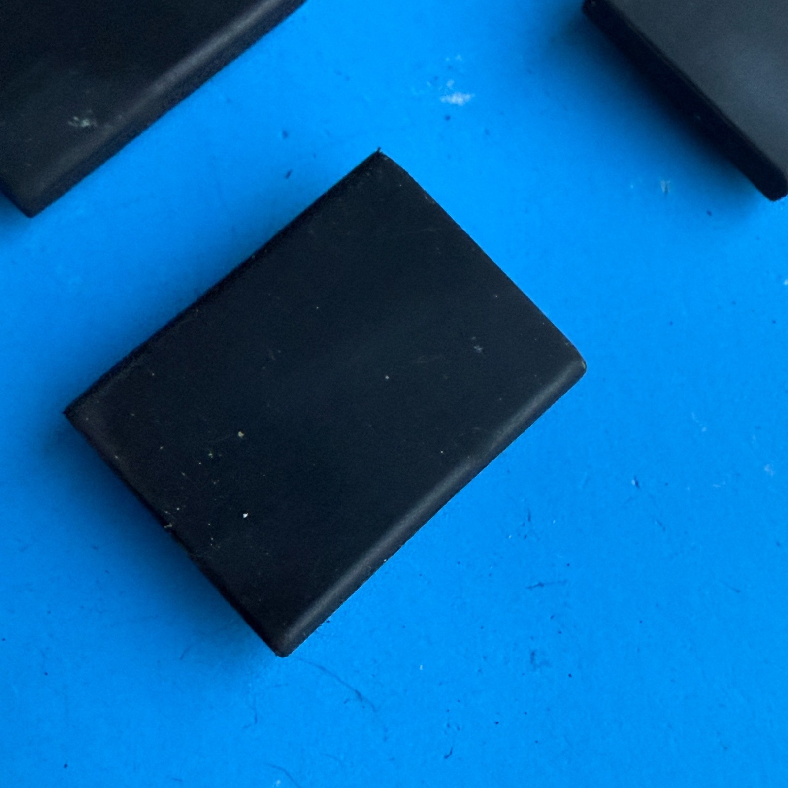 Native Instruments MASCHINE MKI Controller OEM Part: Rubber Foot Leg [4PCS]