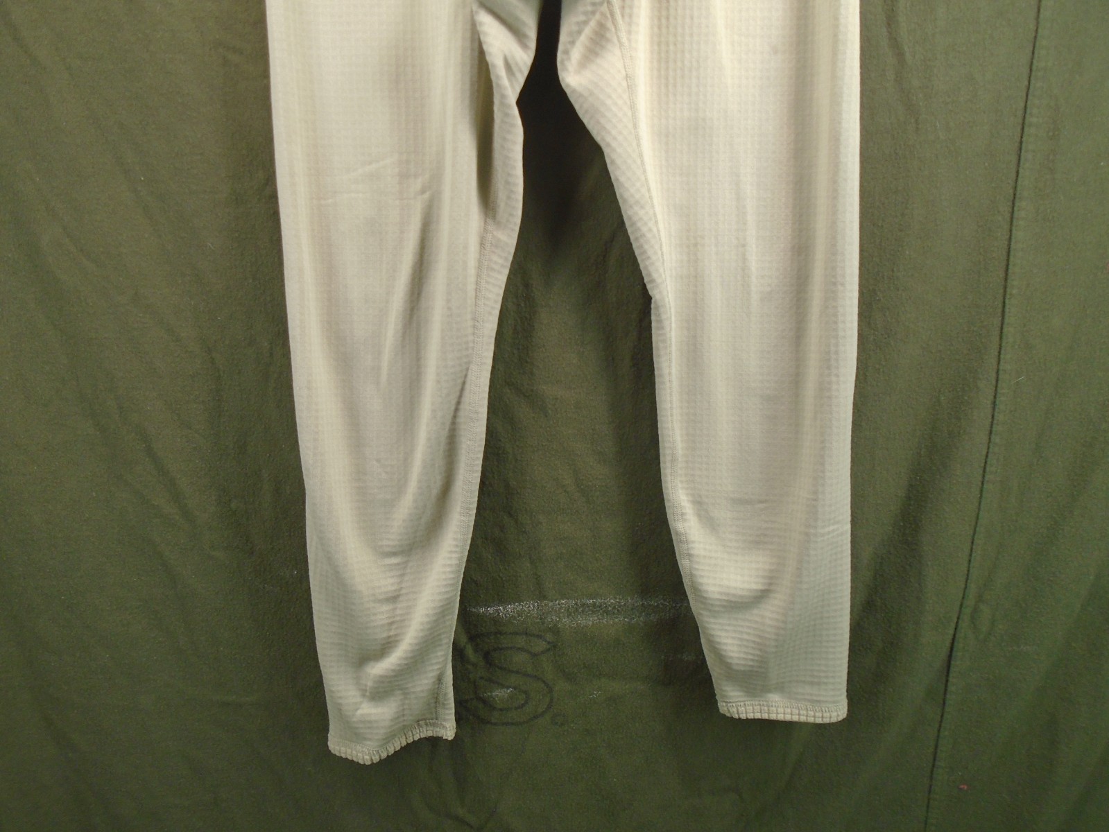 US Military Mid Weight Cold Weather Drawers Waffle Fleece Small Short 2001 242-R