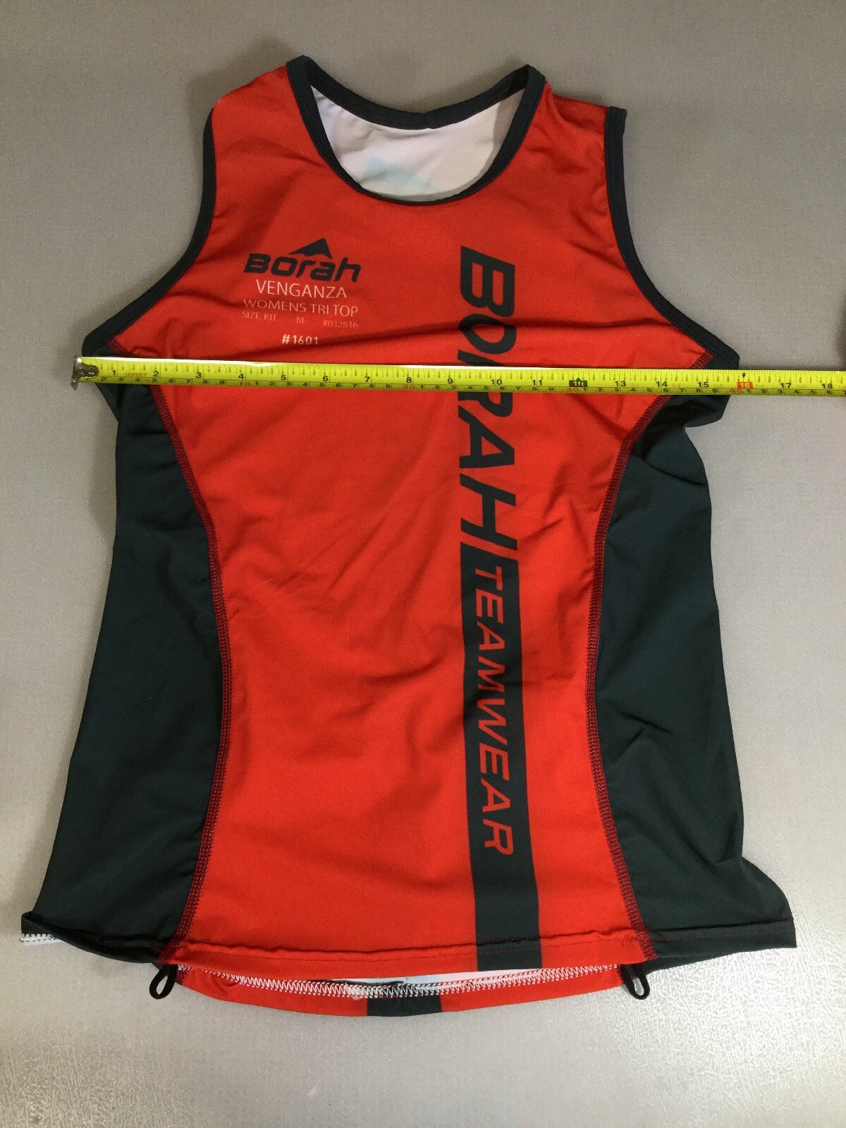 Borah Teamwear Womens Venganza Tri Triathlon Top Medium M. (6910-122)