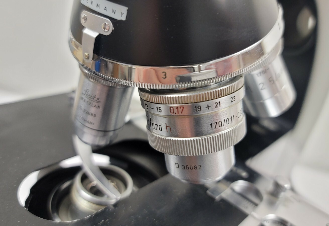 Leitz Wetzlar Ortholux Trinocular Microscope w/ Five Objectives Germany