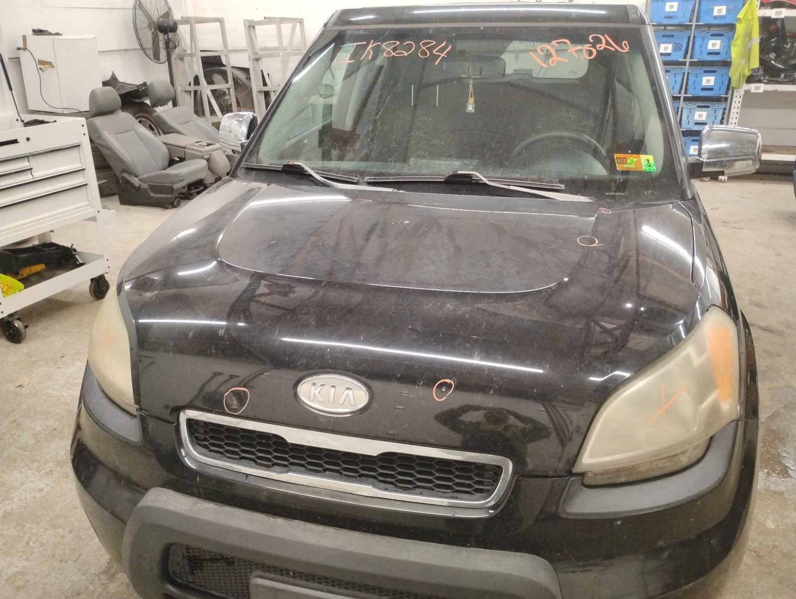 Spindle Knuckle Front KIA SOUL Left 10 11