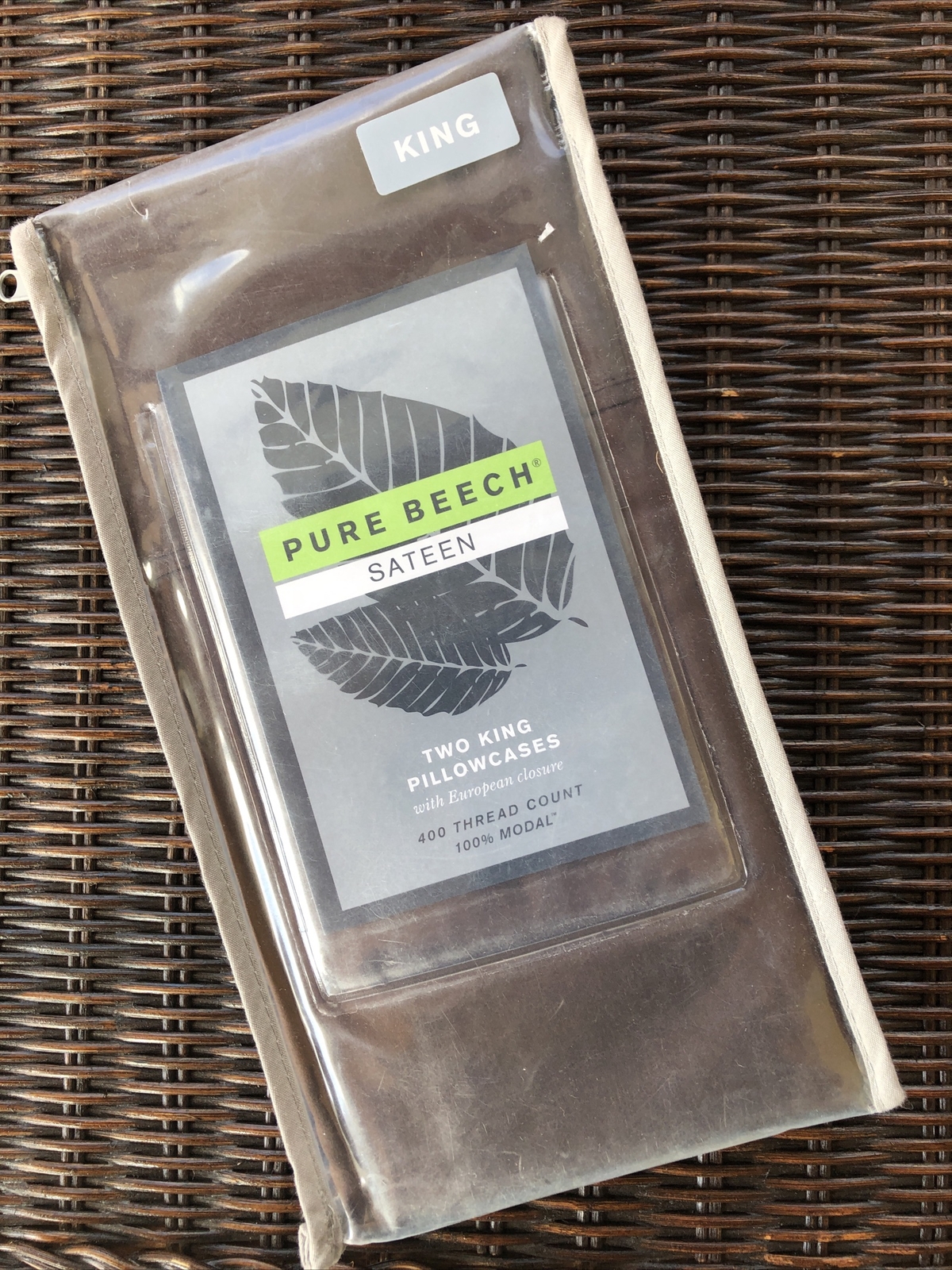 New Pair Pure Beech King Sateen Pillowcases - 400 Thread Count Chocolate Brown