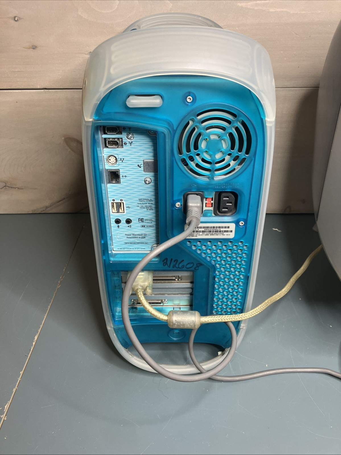 Apple Power Macintosh G3 Desktop Computer - Vintage