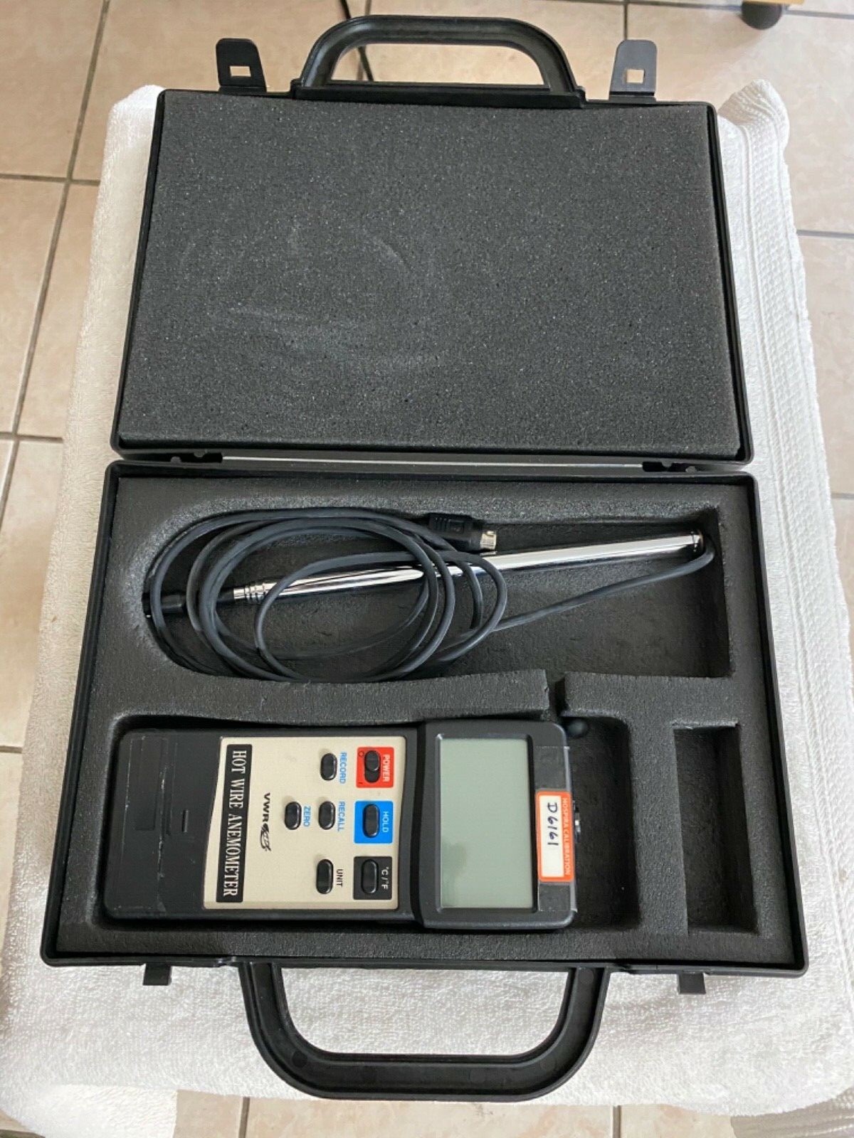 VWR Hot Wire Anemometer Thermometer -Traceable Calibrate Model 21800-024 W/Case